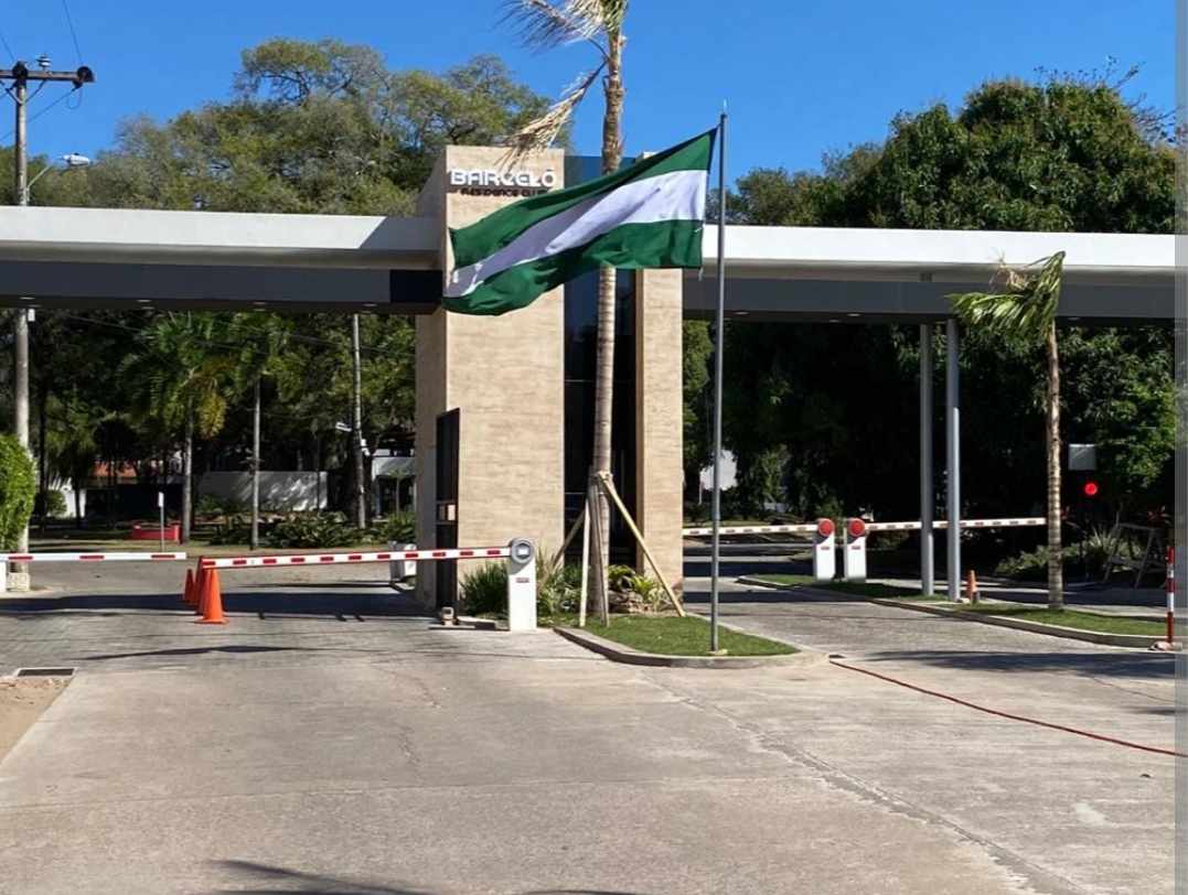 Terreno Av. Banzer Km 9 y 1/2 Foto 3