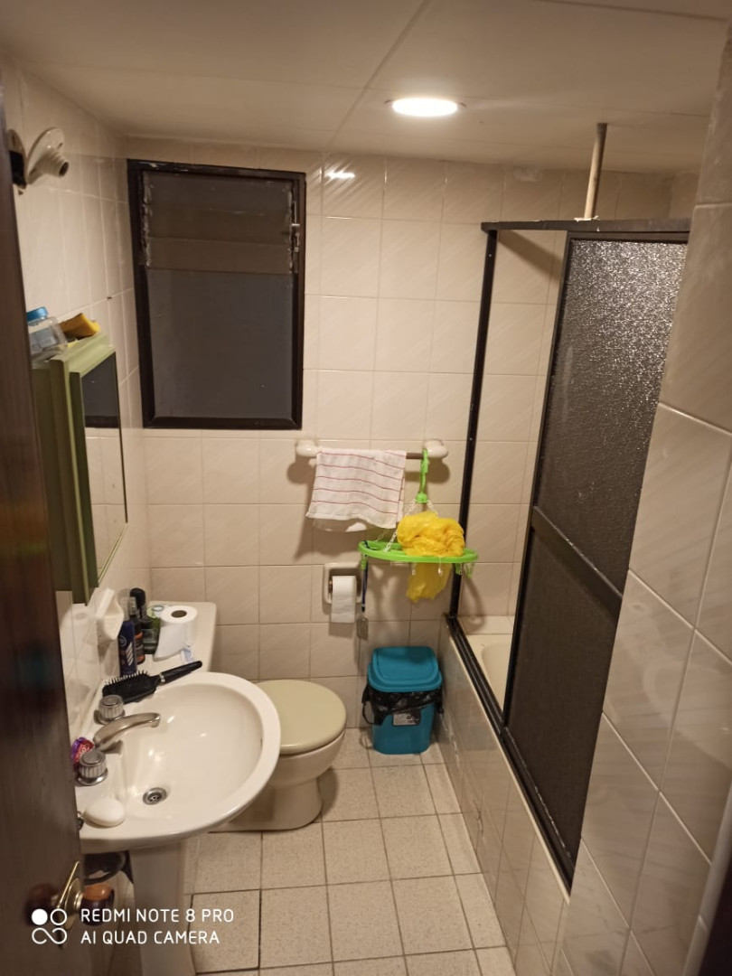 Departamento en VentaCalle Altamirano entre calles 3 y 4 zona Irpavi Foto 17