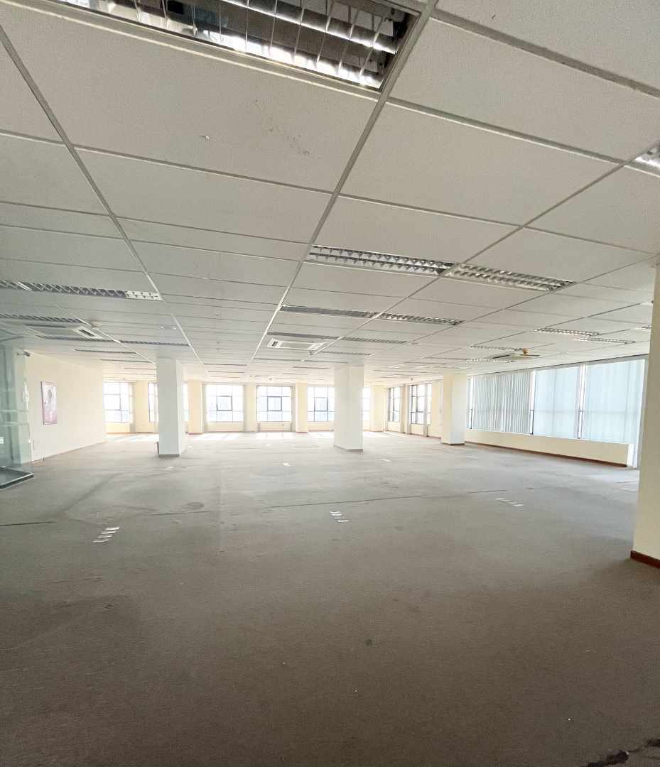 Oficina TORRES CAINCO 
Calle La Paz Esquina Saavedra Foto 4