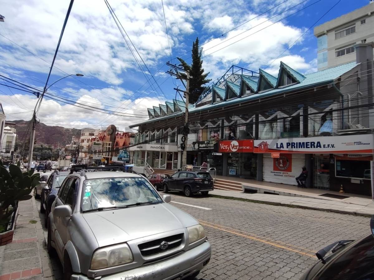 Local comercial en San Miguel en La Paz  1 baños  Foto 2