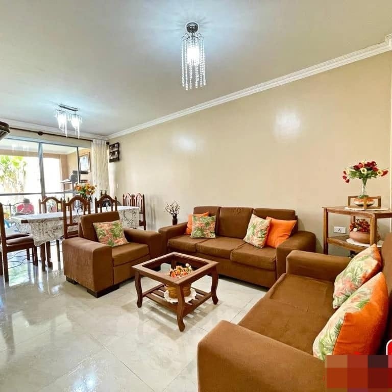 Casa en Entre 8vo y 9no anillo Norte en Santa Cruz de la Sierra 4 dormitorios 3 baños 2 parqueos Foto 7