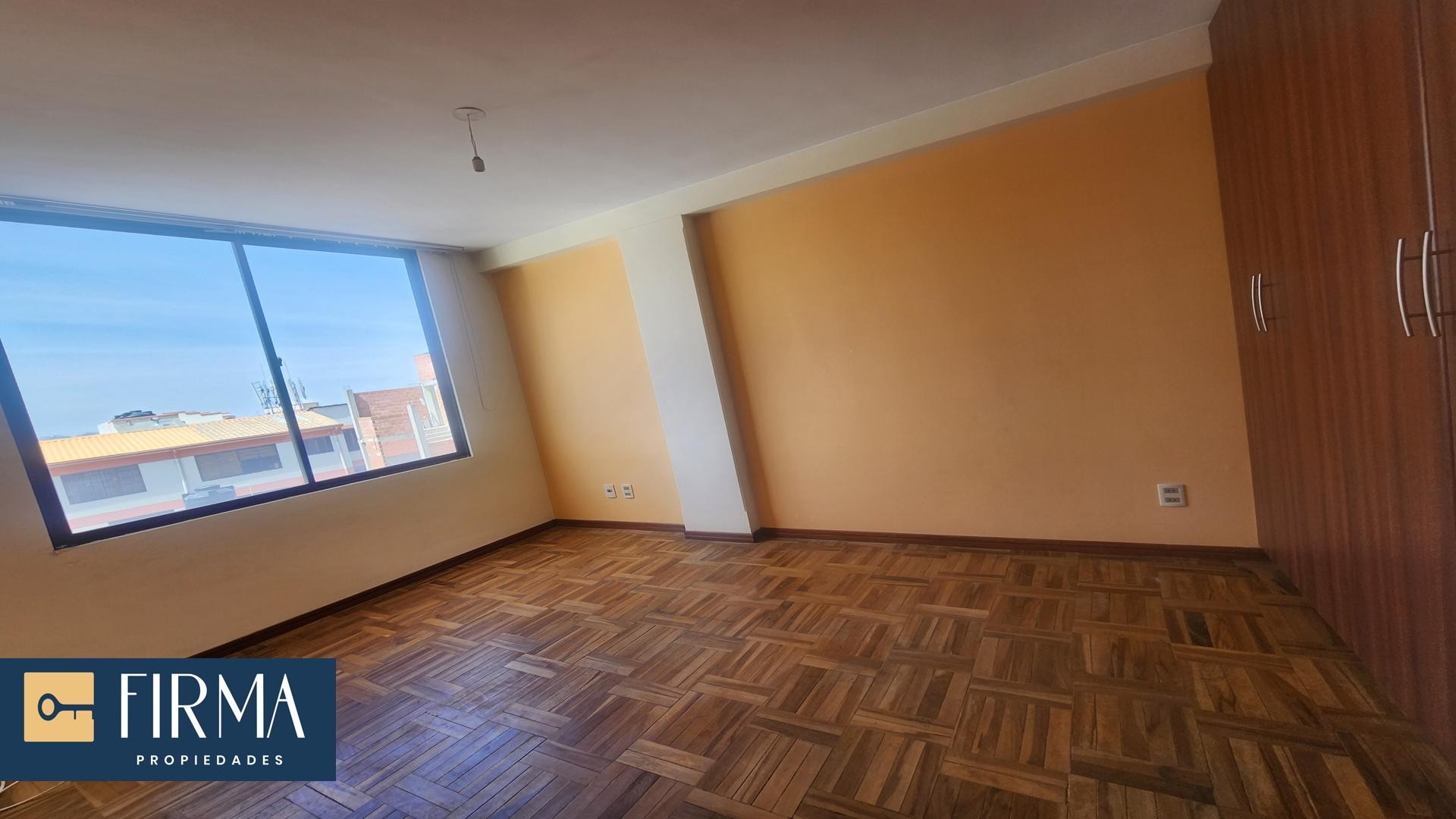 Departamento en Miraflores en La Paz 3 dormitorios 3 baños  Foto 10