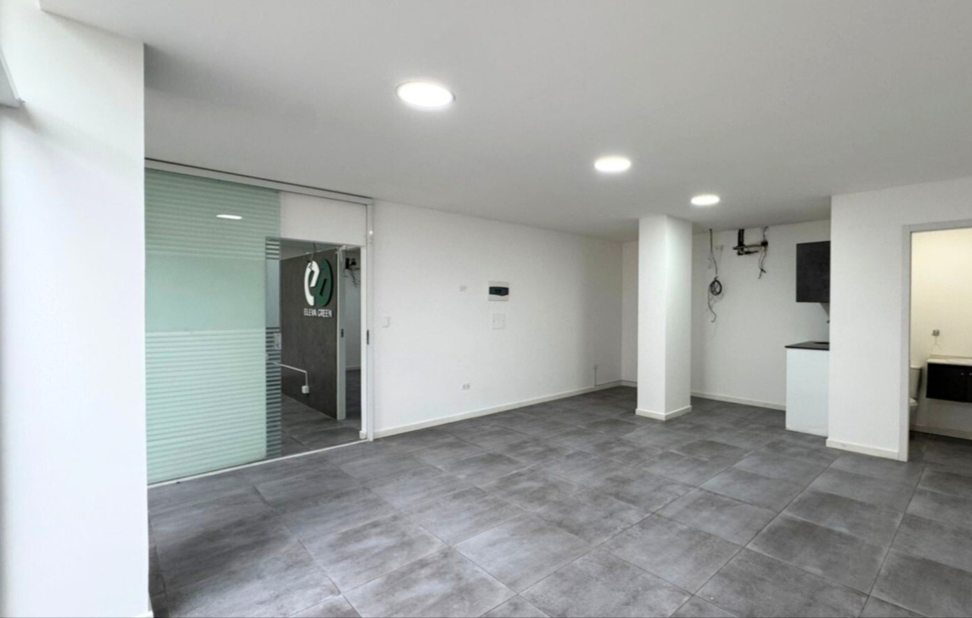 Oficina en Venta3er anillo interno  1 dormitorios 1 baños  Foto 6