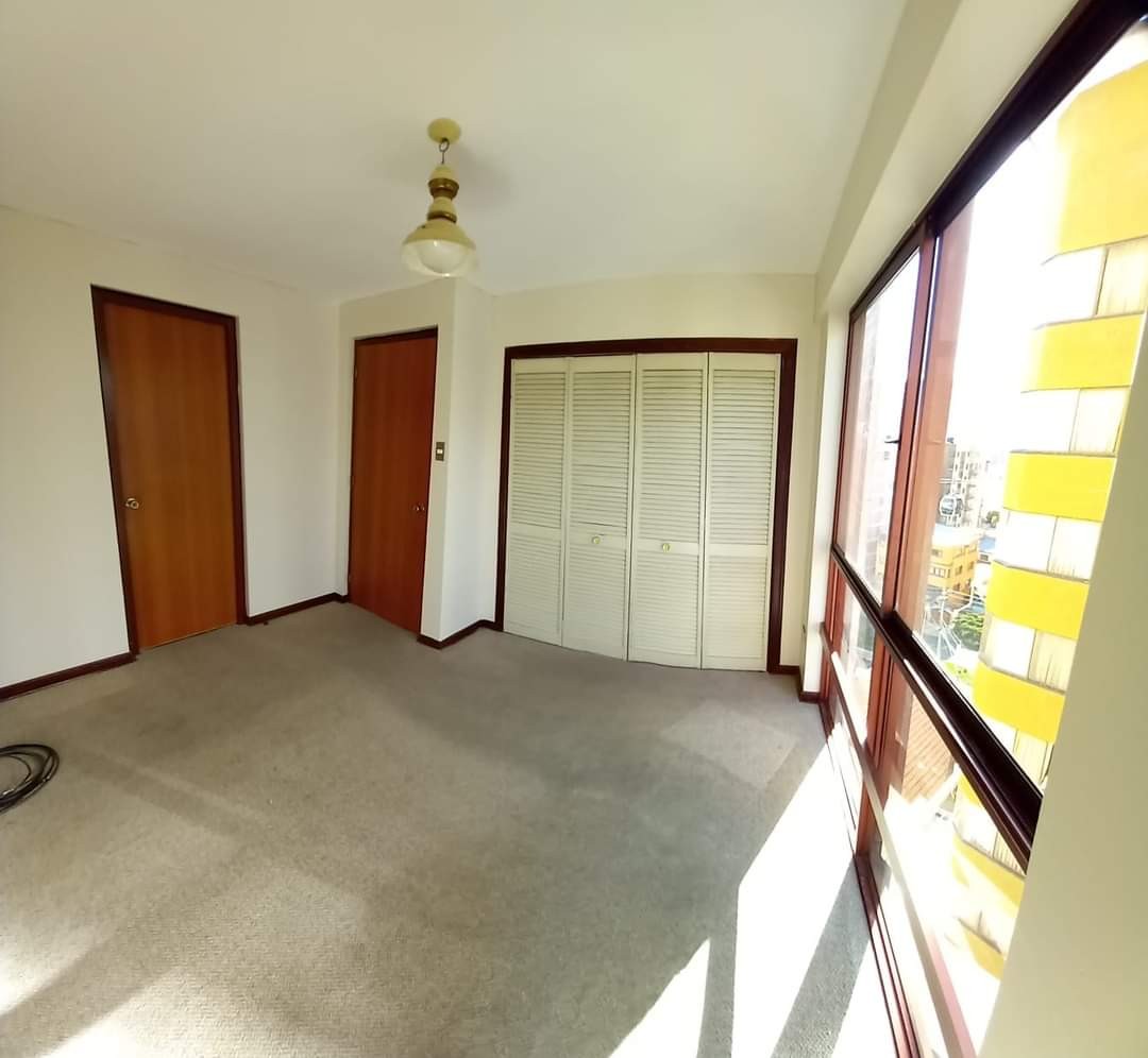 Departamento en VentaMiraflores - Calle Cuba  Foto 15