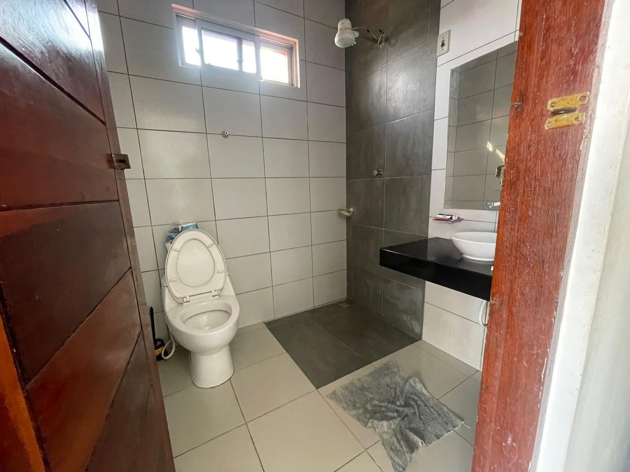 Casa en Venta CASA EN VENTA ZONA WARNES – CERCA AL 2DO ANILLO 2 dormitorios 1 baños 3 parqueos Foto 4