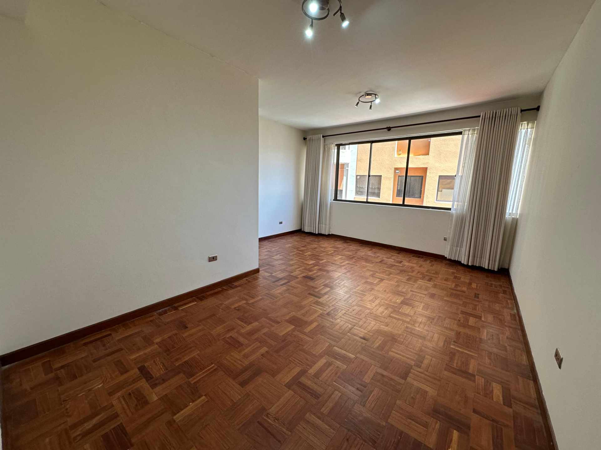 Departamento CALACOTO, CALLE 25 Foto 7