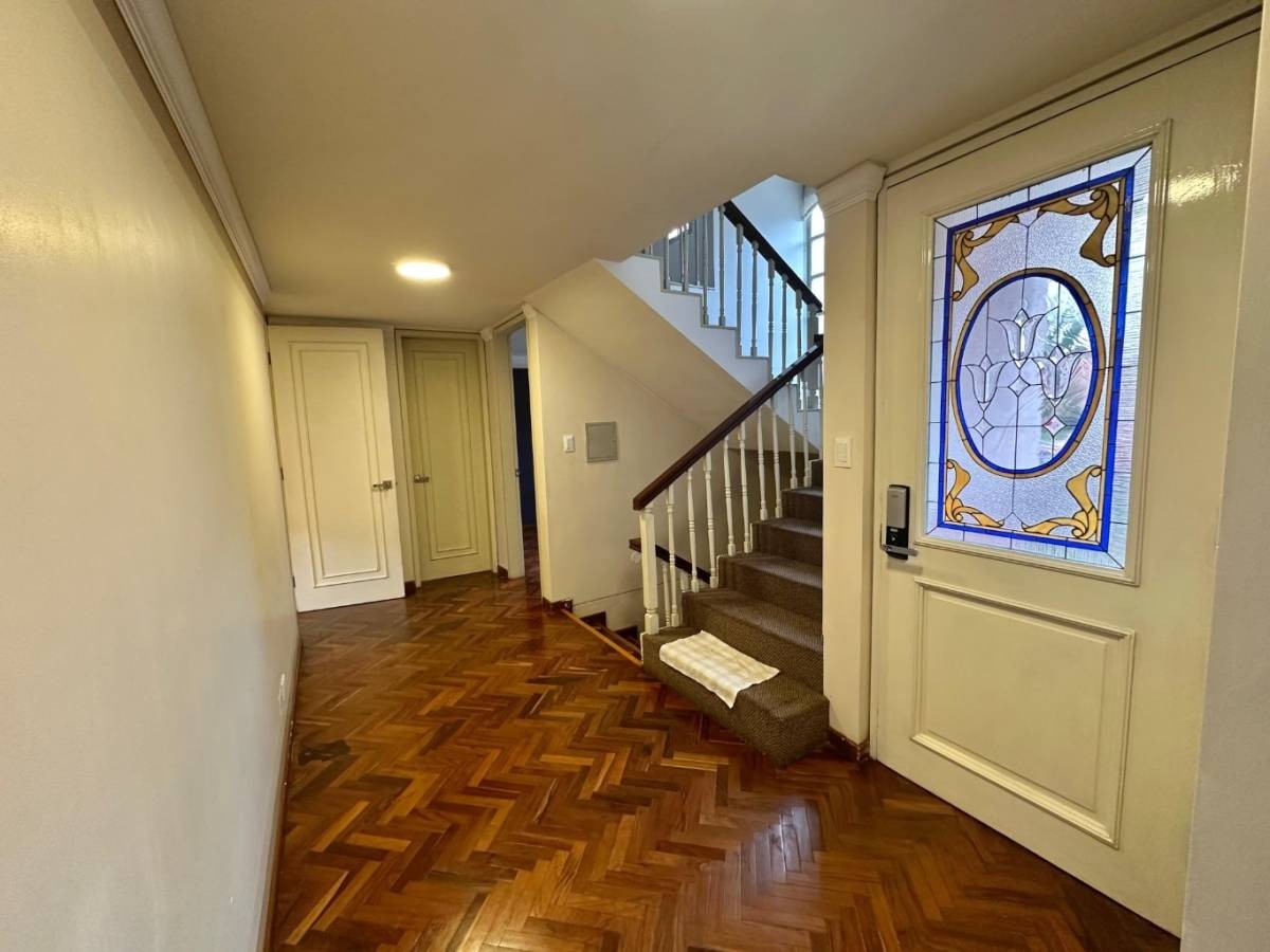 Casa en VentaCALLE 21 DE CALACOTO Y AV. COSTANERA CONDOMINIO CERRO GEMELO II Foto 12