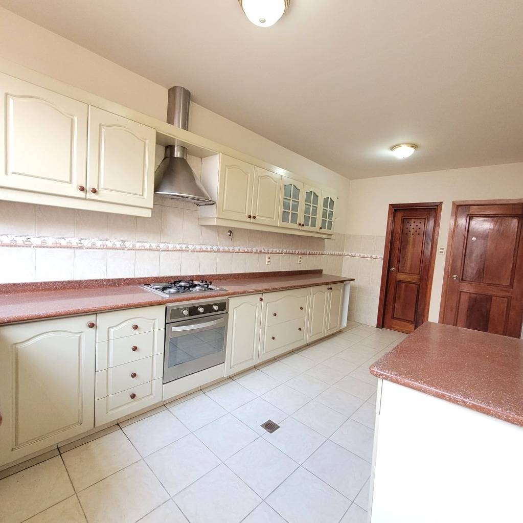 Casa CALLE 22 DE CALACOTO Y GAVINO VILLANUEVA Foto 8