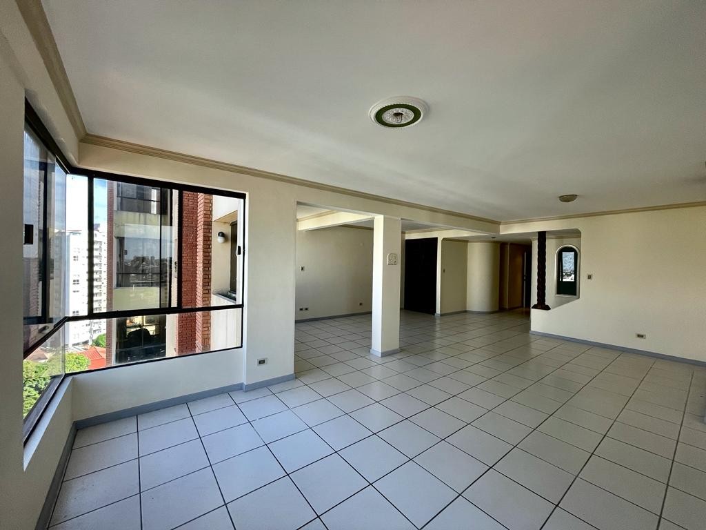 Departamento Edificio Los Mangales, Calle Cochabamba esquina Av. Irala, sobre el primer anillo  Foto 3