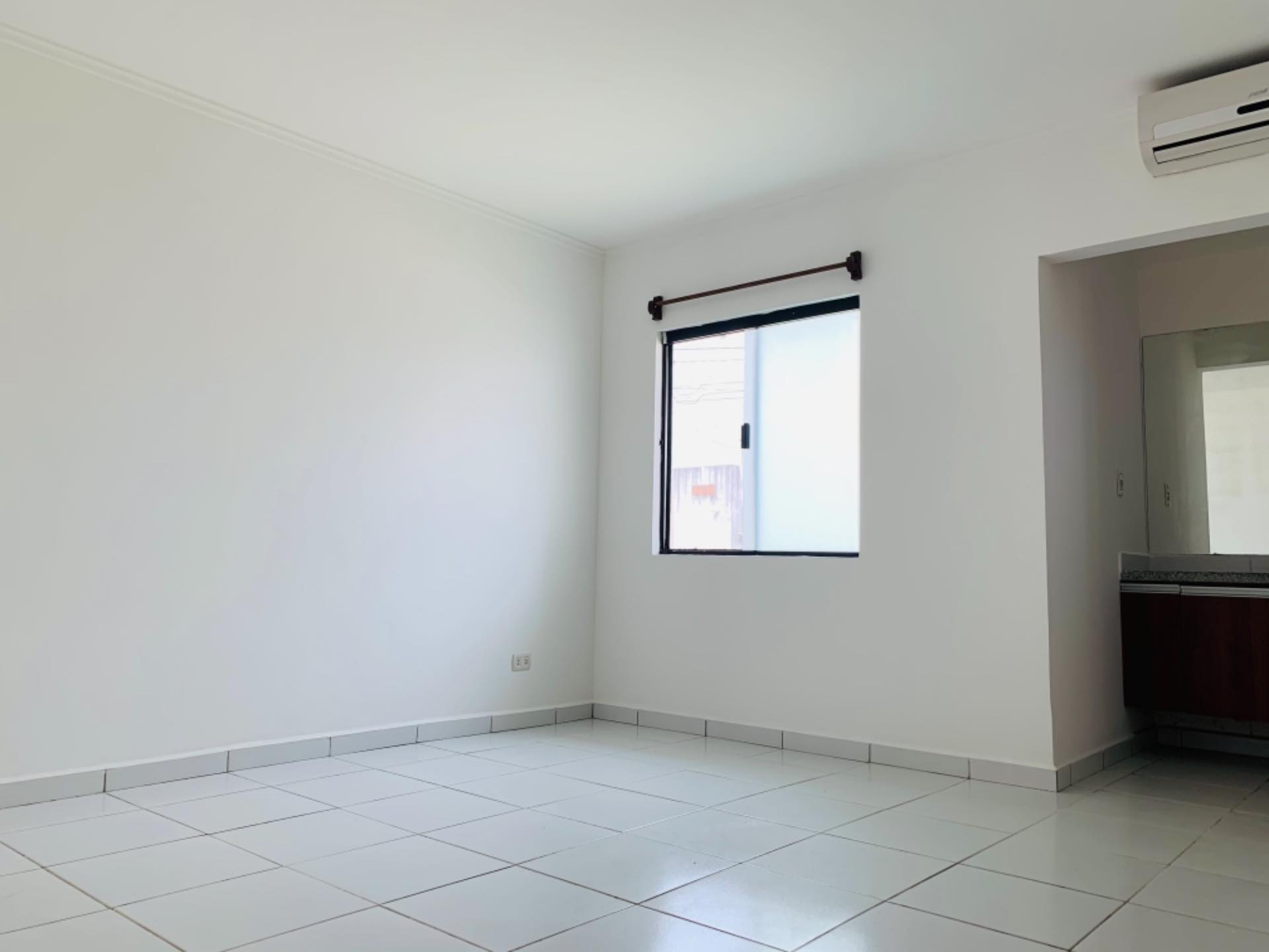 En Alquiler a $us 431 Foto 27