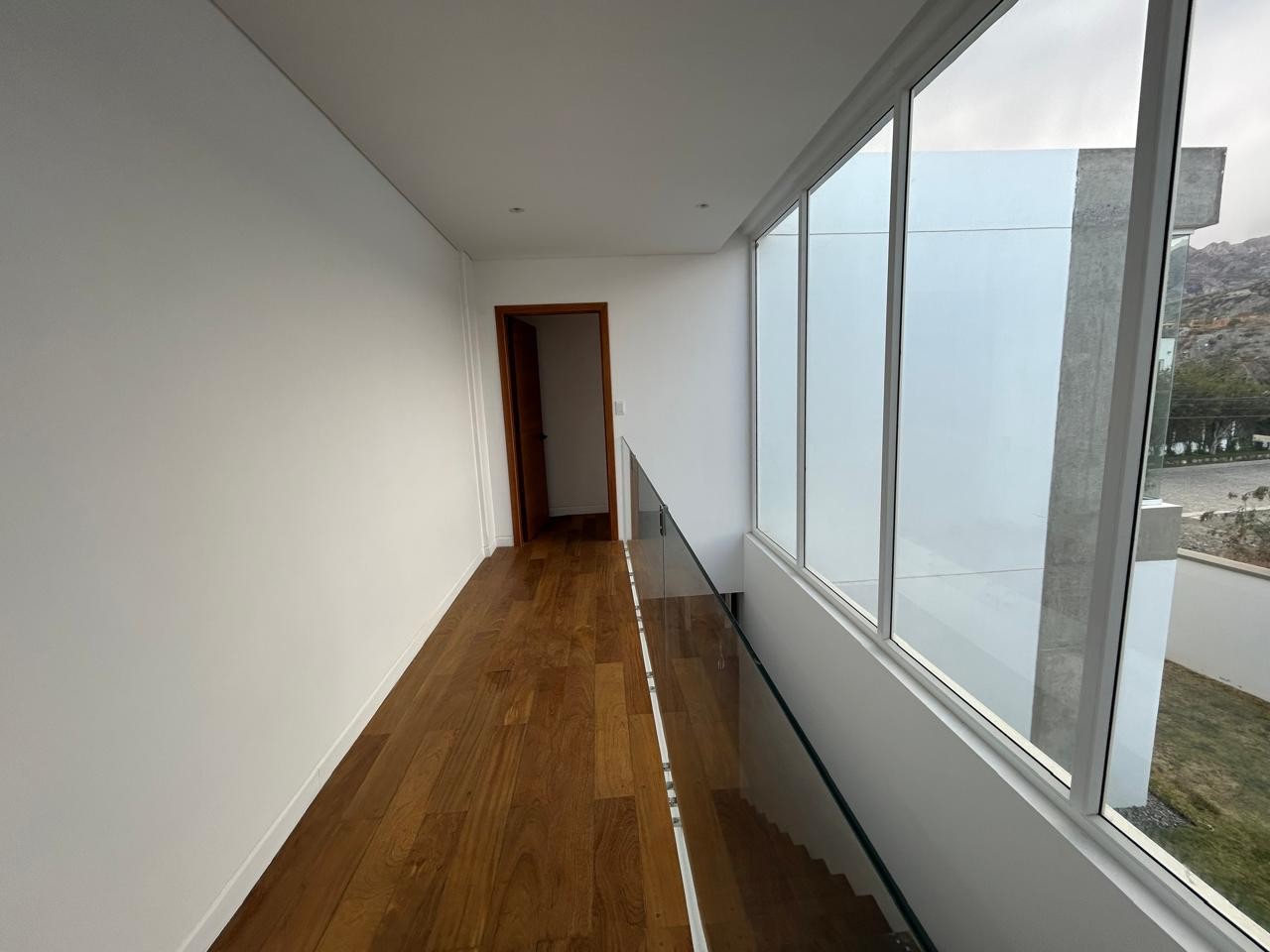Casa en Mallasilla en La Paz 4 dormitorios 5 baños 3 parqueos Foto 7
