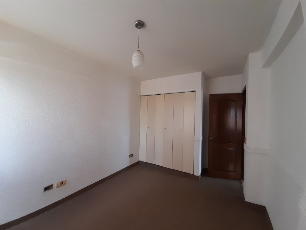 Departamento en AlquilerCONDOMINIO CASA GRANDE - AV. BENI 2º y 3er anillo  Foto 19