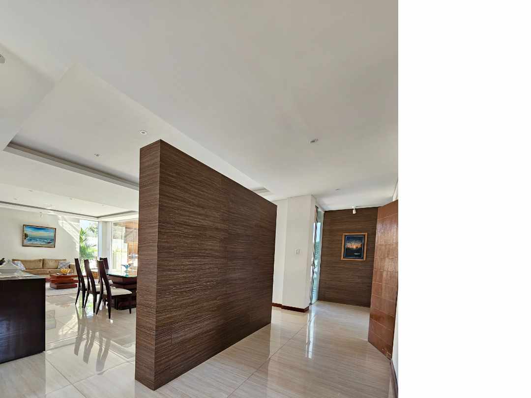 En Venta a $us 335,000 Foto 24