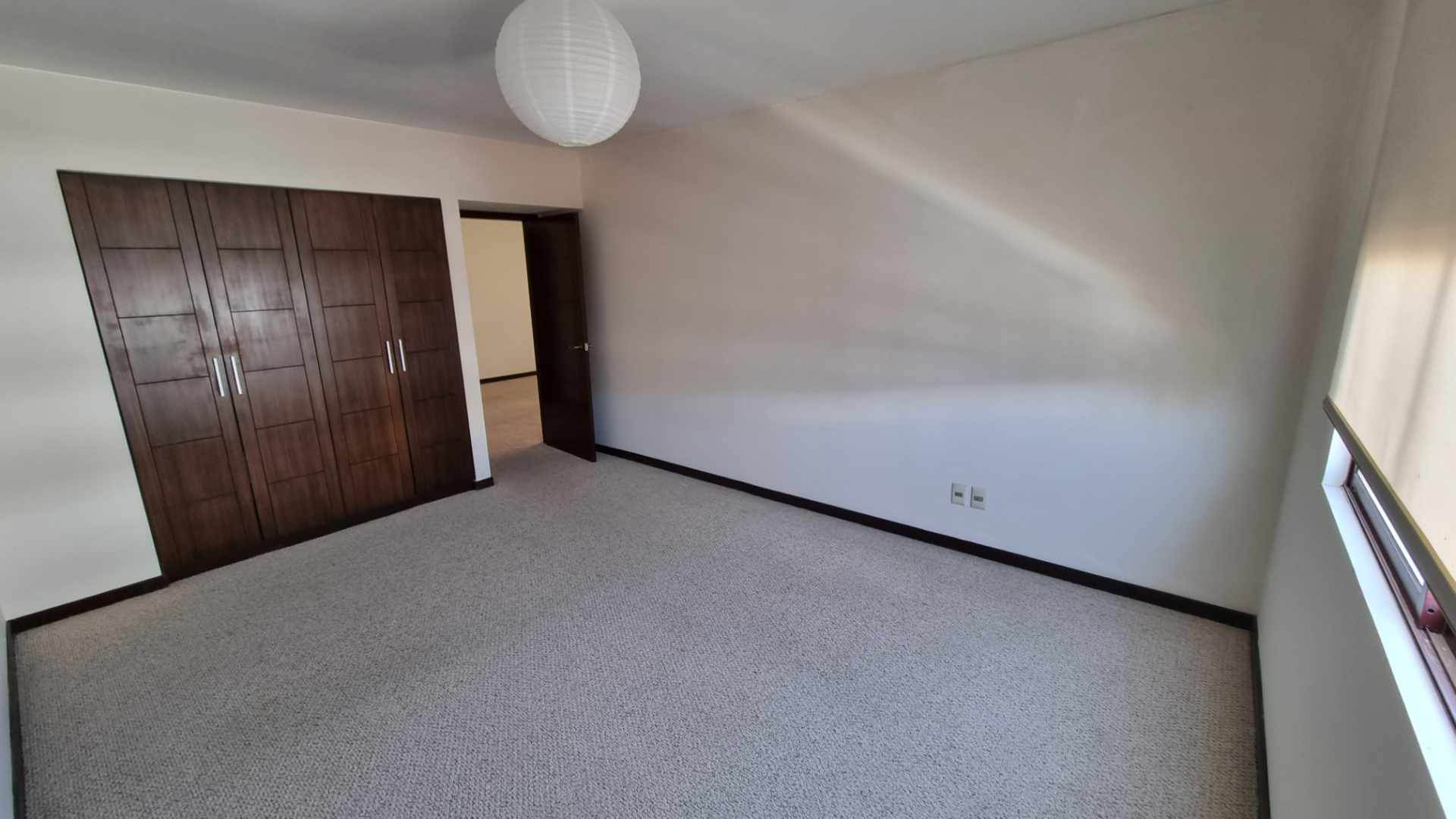 Departamento en AlquilerCalacoto. Av, Fuerza Naval No. 30 esquina 24. B 3 dormitorios 4 baños 2 parqueos Foto 11