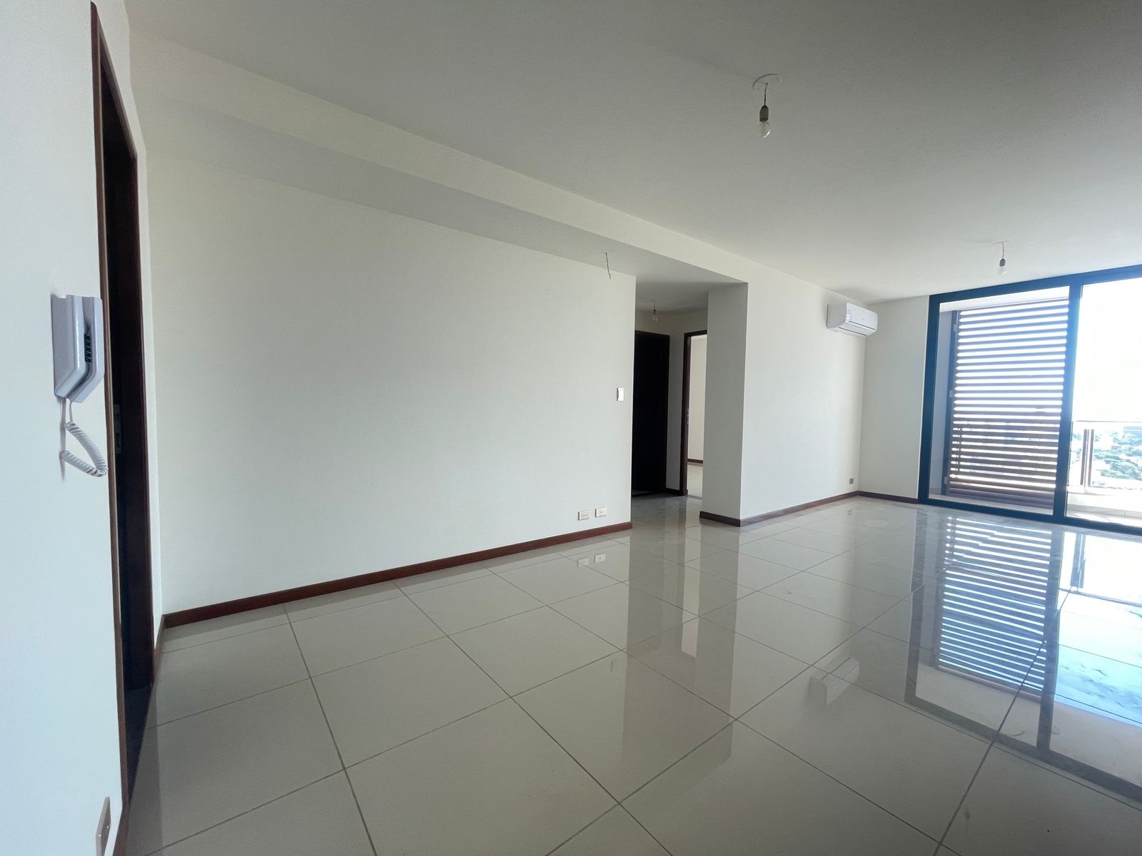 Departamento en VentaEdificio Macororó 12 2 dormitorios 2 baños 1 parqueos Foto 3