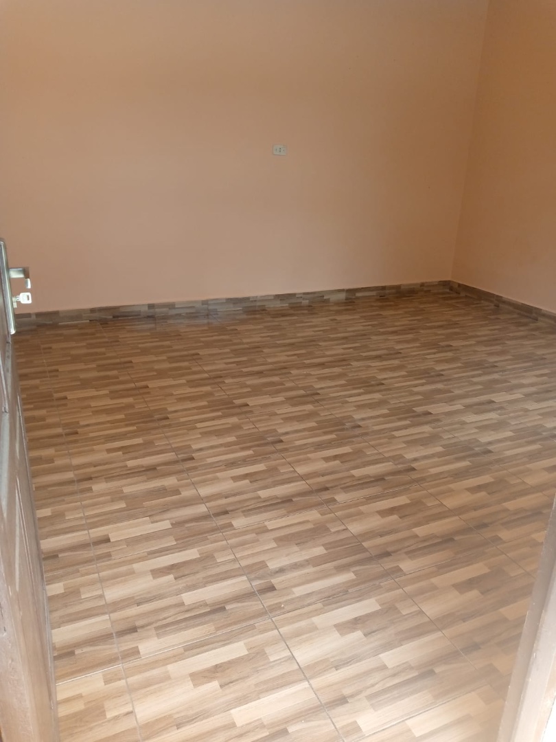 Casa en AlquilerCalle Guillermo Sánchez  Foto 2