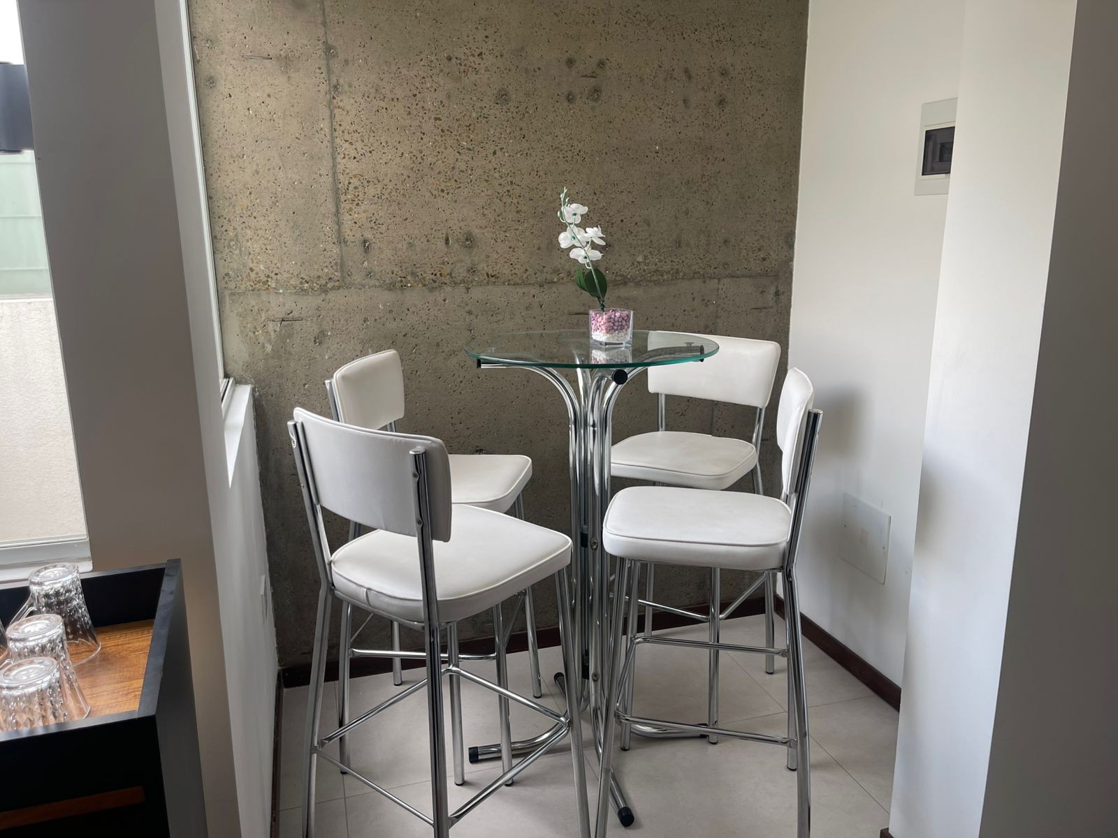 En Alquiler a $us 650 Foto 4