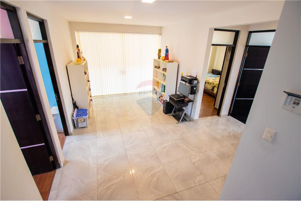 Casa CASA EN VENTA EN CONDOMINIO SAN HUMBERTO TIQUIPAYA Foto 10