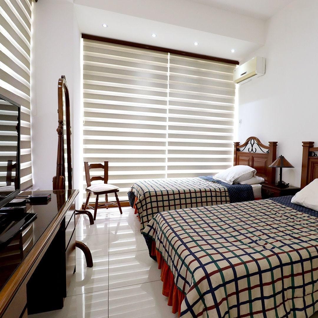 Departamento en VentaAvenida Beni, esquina Los Cusis Foto 20