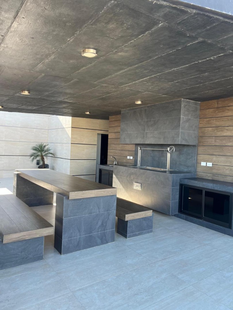 Departamento en Sirari en Santa Cruz de la Sierra 1 dormitorios 1 baños 1 parqueos Foto 4