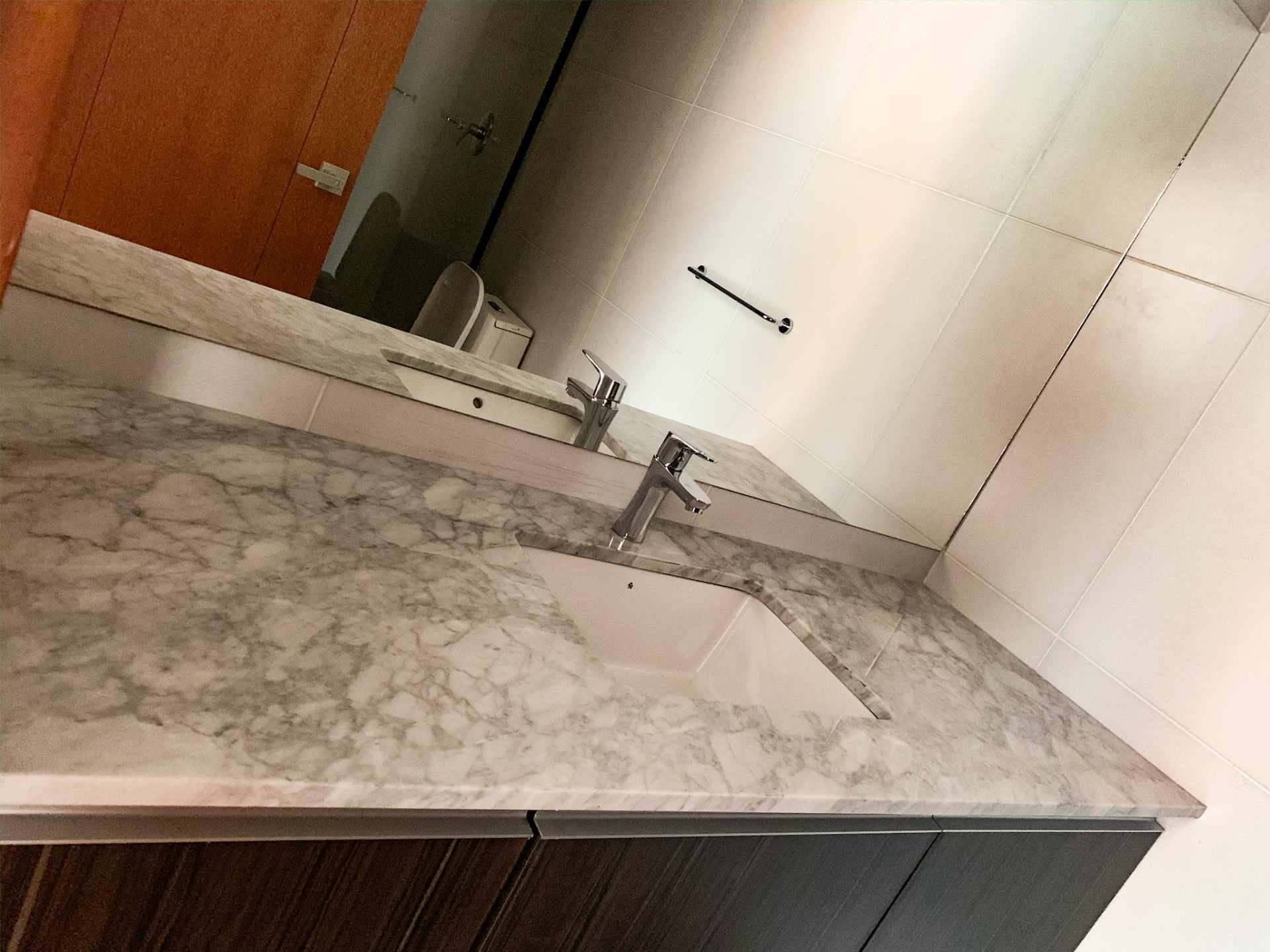 Departamento TORRE 1555 - Av. Gral. Inofuentes entre 21 y 22 de Calacoto. A una cuadra de San Miguel Foto 6