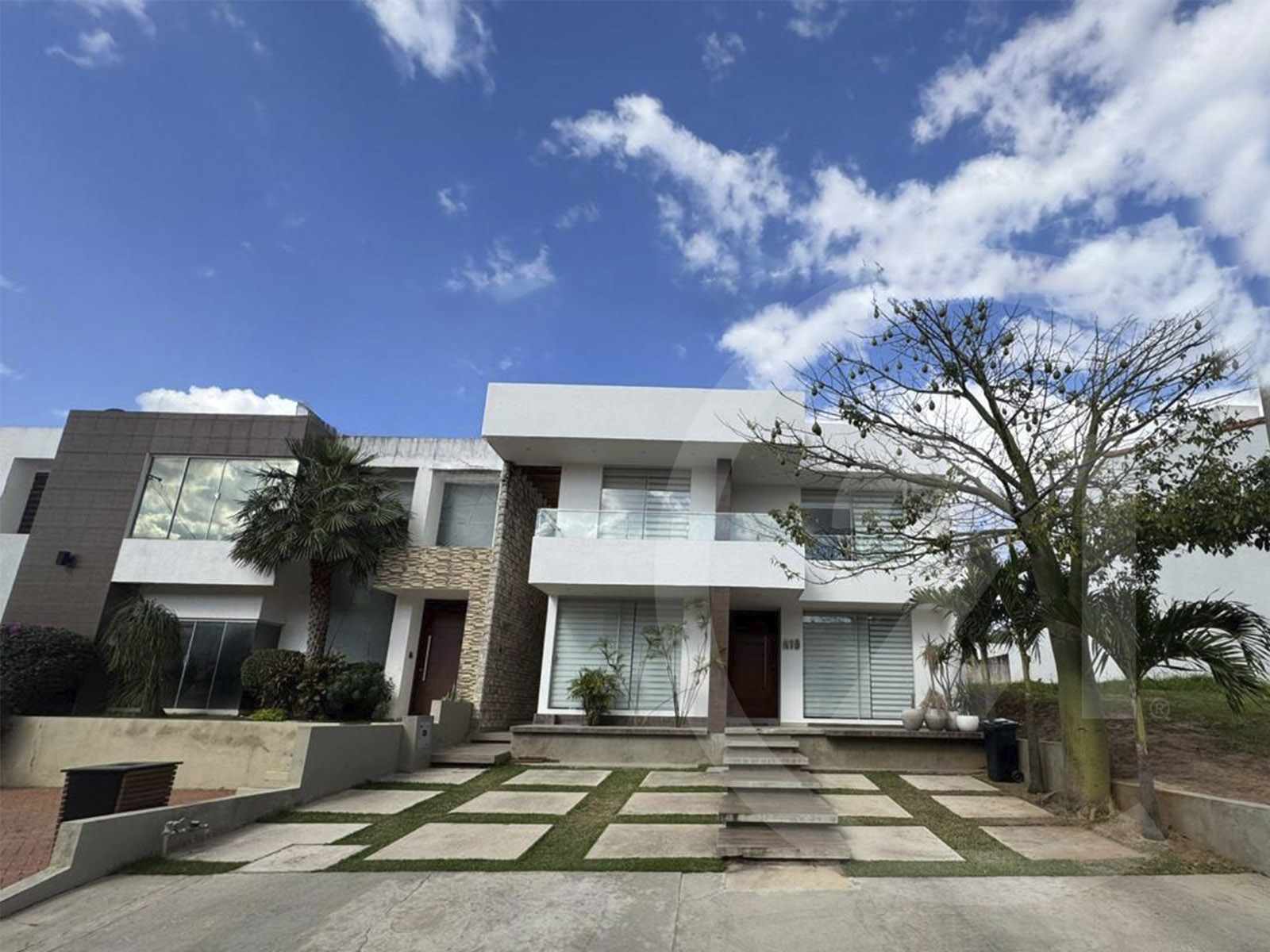 En Venta a Bs 3,100,000 Foto 2