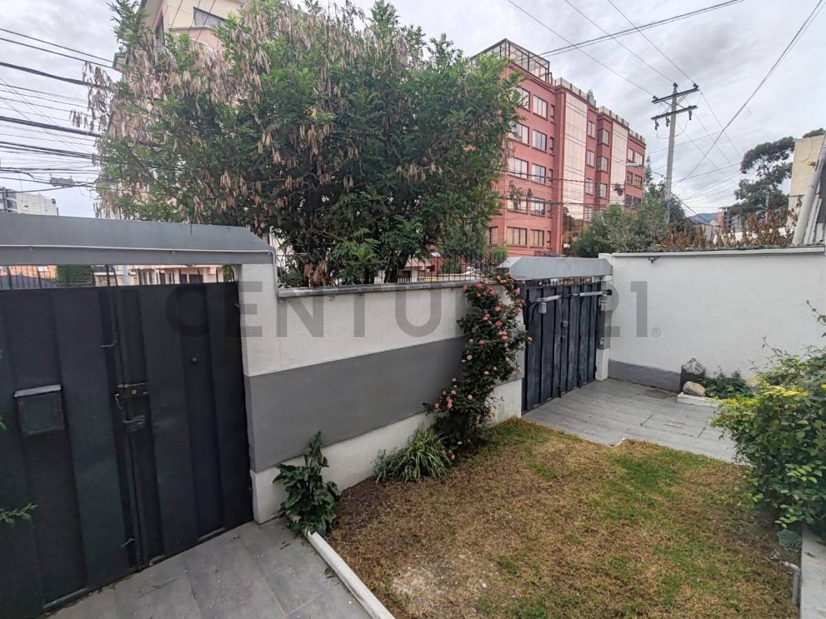 En Alquiler a Bs 11,800 Foto 12