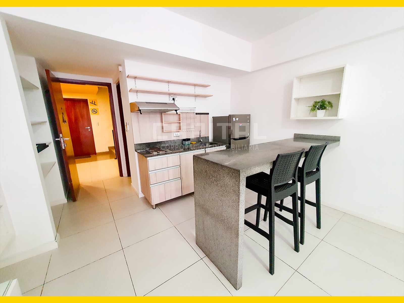 Departamento en AlquilerMONOAMBIENTE AMOBLADO Y CON PARQUEO ZONA CANAL ISUTO 1 dormitorios 1 baños 1 parqueos Foto 8