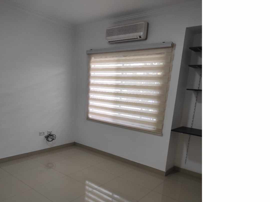 En Alquiler a $us 1,500 Foto 15