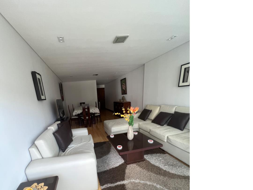 Departamento en AlquilerCalle 10 de calacoto avenida principal  3 dormitorios 3 baños 1 parqueos Foto 8