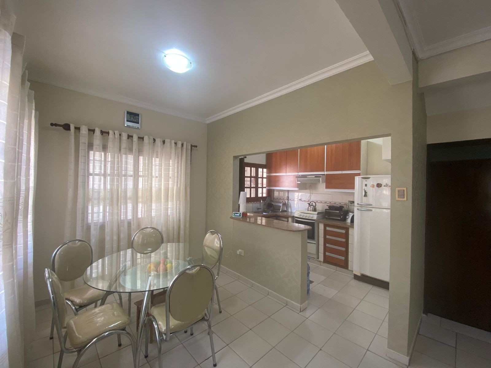 Casa en VentaMutualista y Alemania  3 dormitorios 3 baños 2 parqueos Foto 2