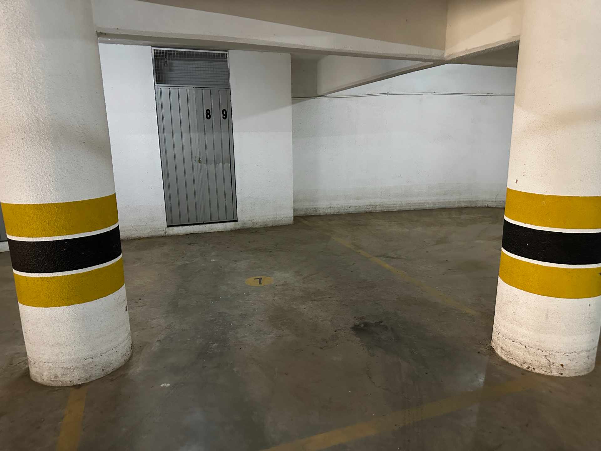 Departamento Torre Marfil piso 1. Av. Alemana entre 2do y 3er Anillo Foto 3