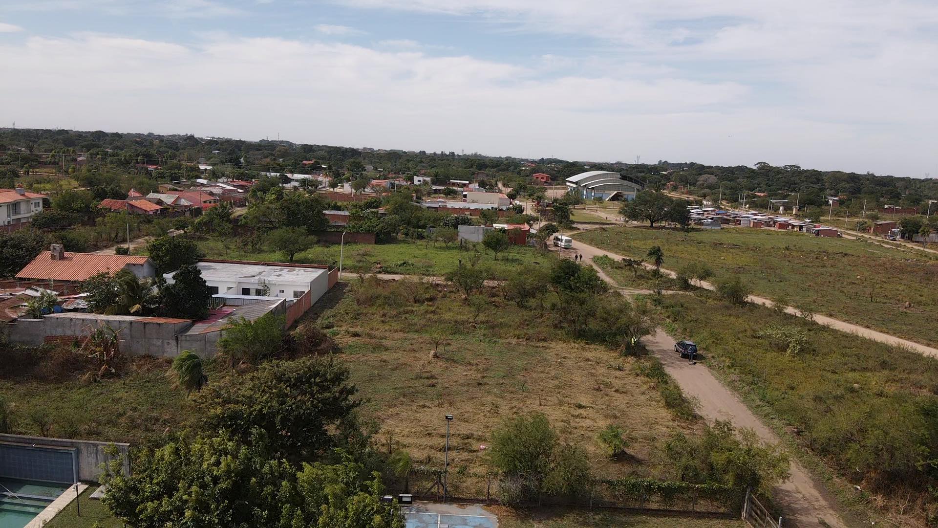 Terreno en VentaTerreno 1350m2  Frente Viru Viru    Foto 5
