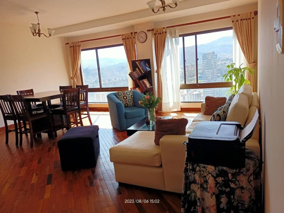 Departamento en AnticréticoCALLE 25 CALACOTO AV. MUÑOZ REYES Foto 21