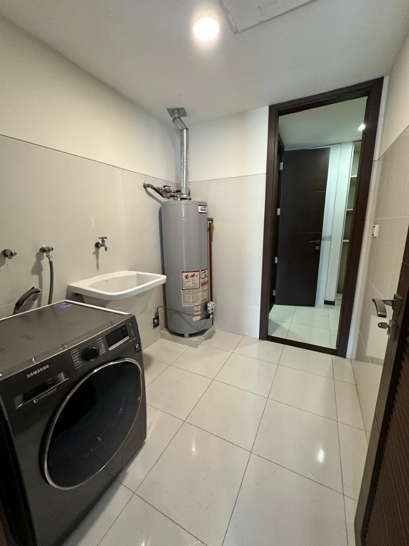 Departamento en Sirari en Santa Cruz de la Sierra 3 dormitorios 4 baños 1 parqueos Foto 14