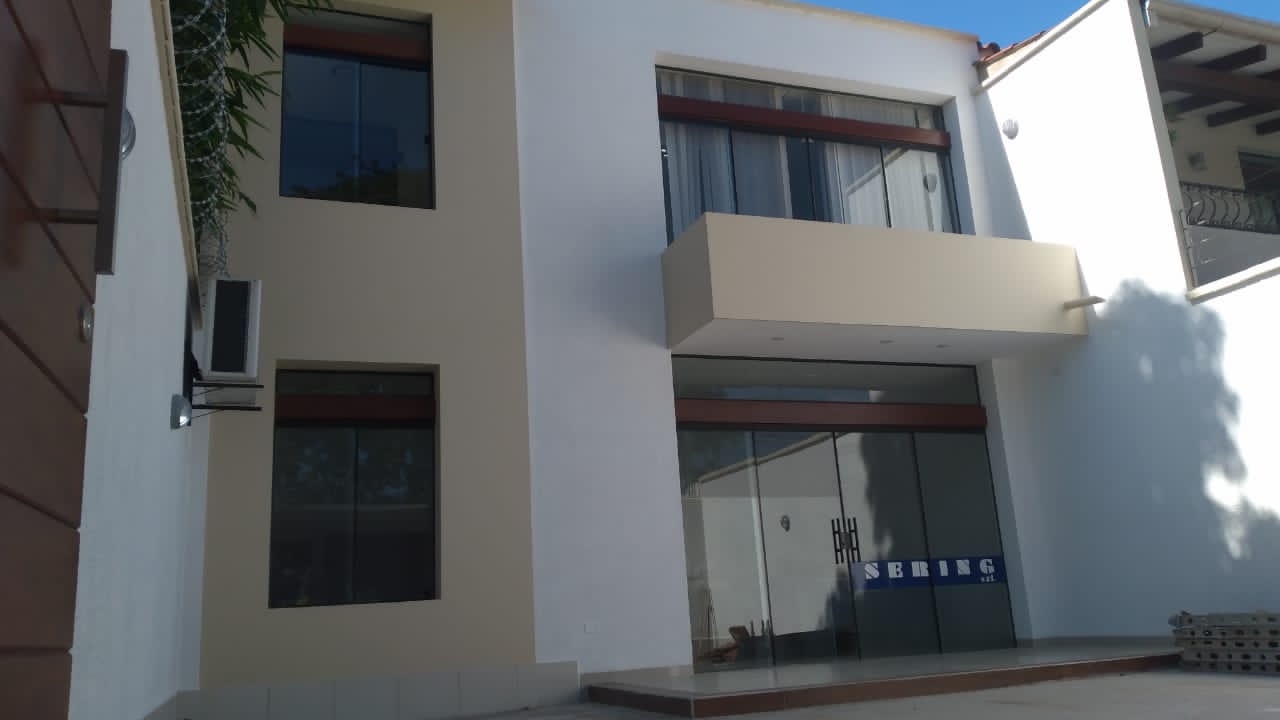 Casa en AnticréticoRADIAL 17 Y MEDIO 5TO ANILLO Foto 1