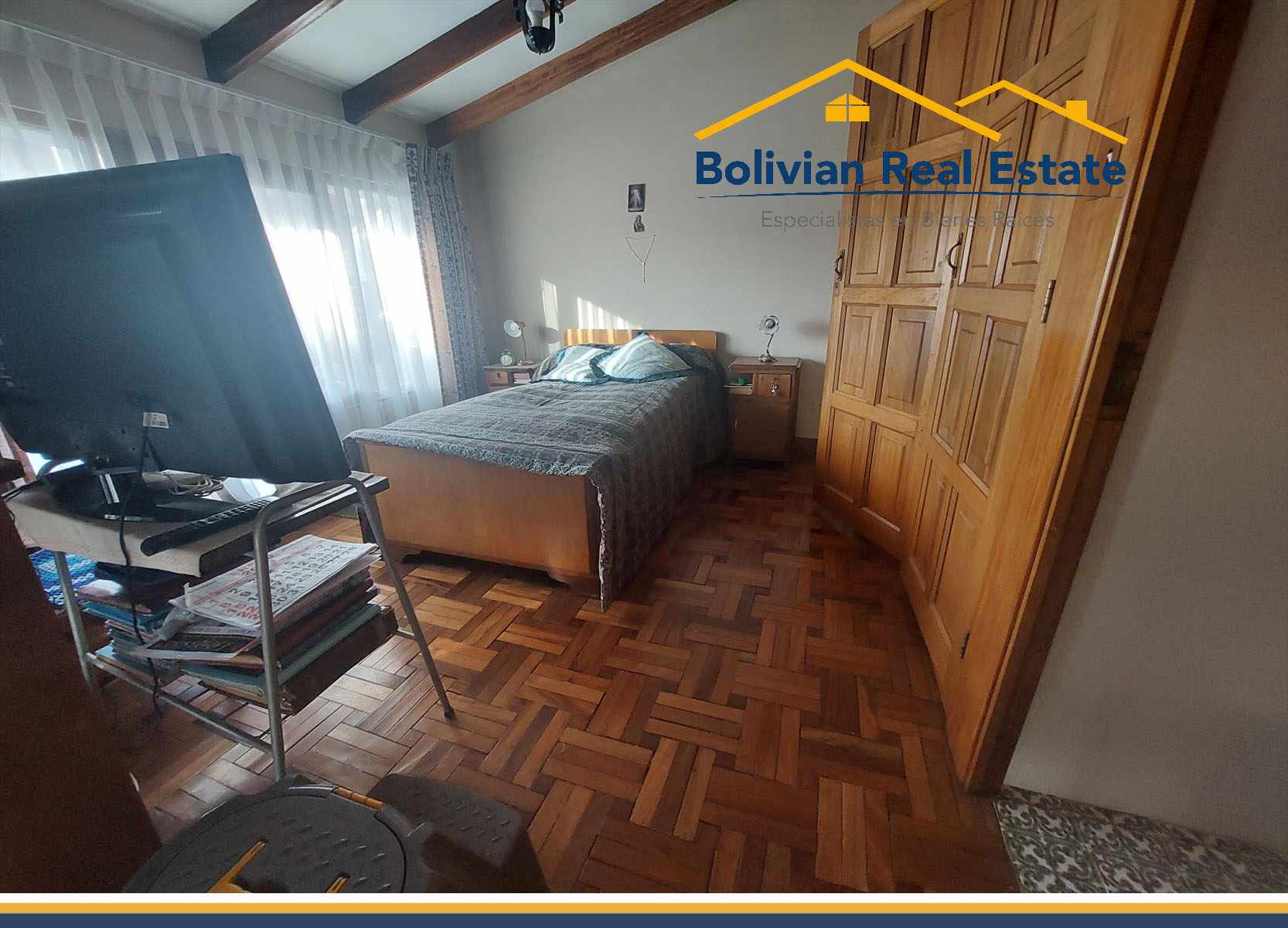 Casa en VentaACHUMANI BAJO CALLE 14, LINDA CASA EN VENTA 3 dormitorios 3 baños 2 parqueos Foto 6