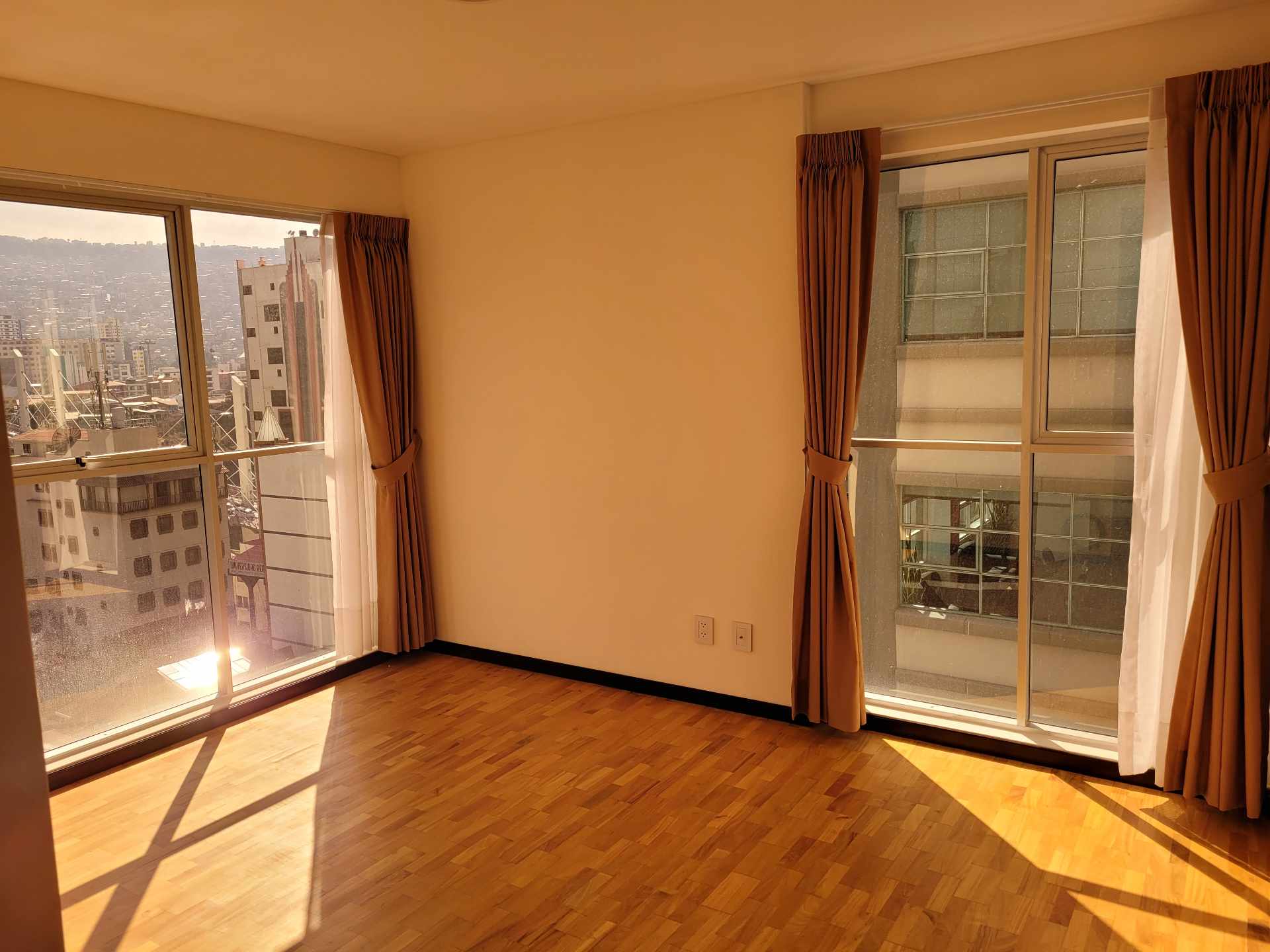 Departamento SOPOCACHI - AV. ARCE - TRATO DIRECTO CON PROPIETARIO Foto 6