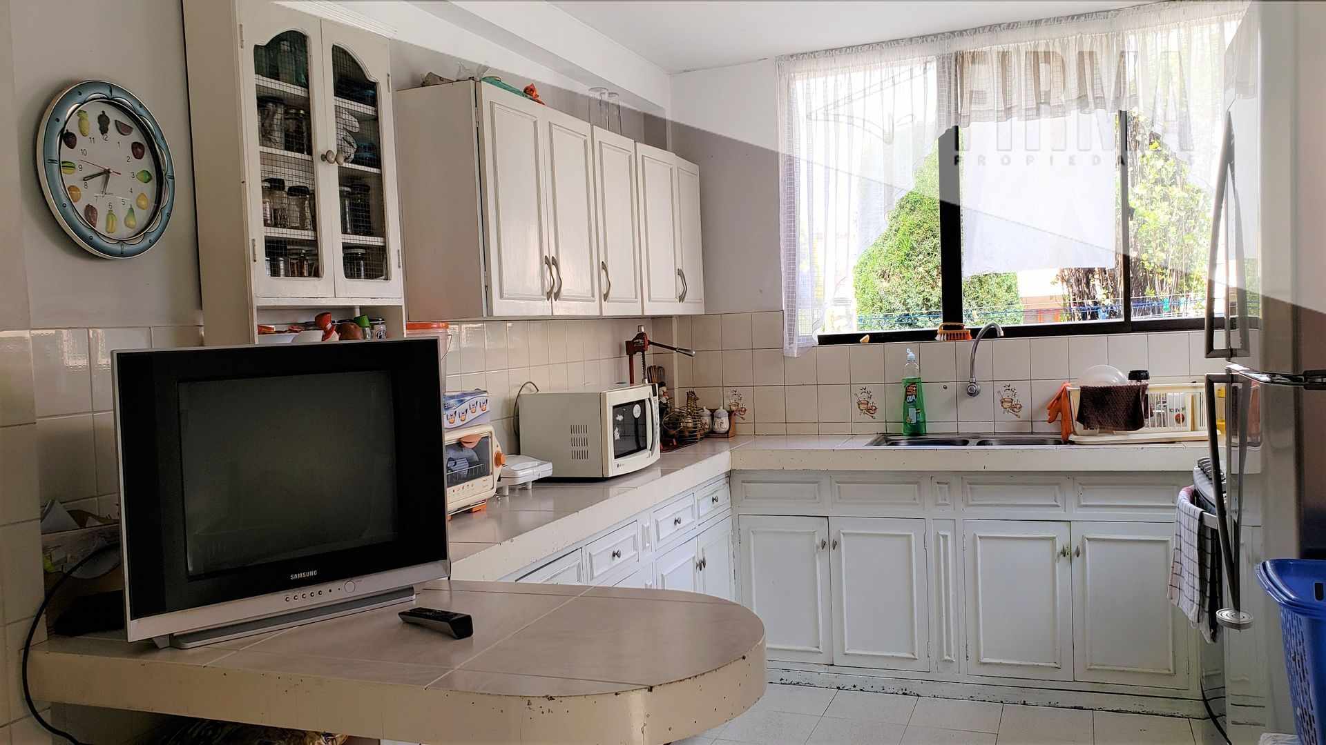 Casa en Cota Cota en La Paz 4 dormitorios 4 baños 1 parqueos Foto 14