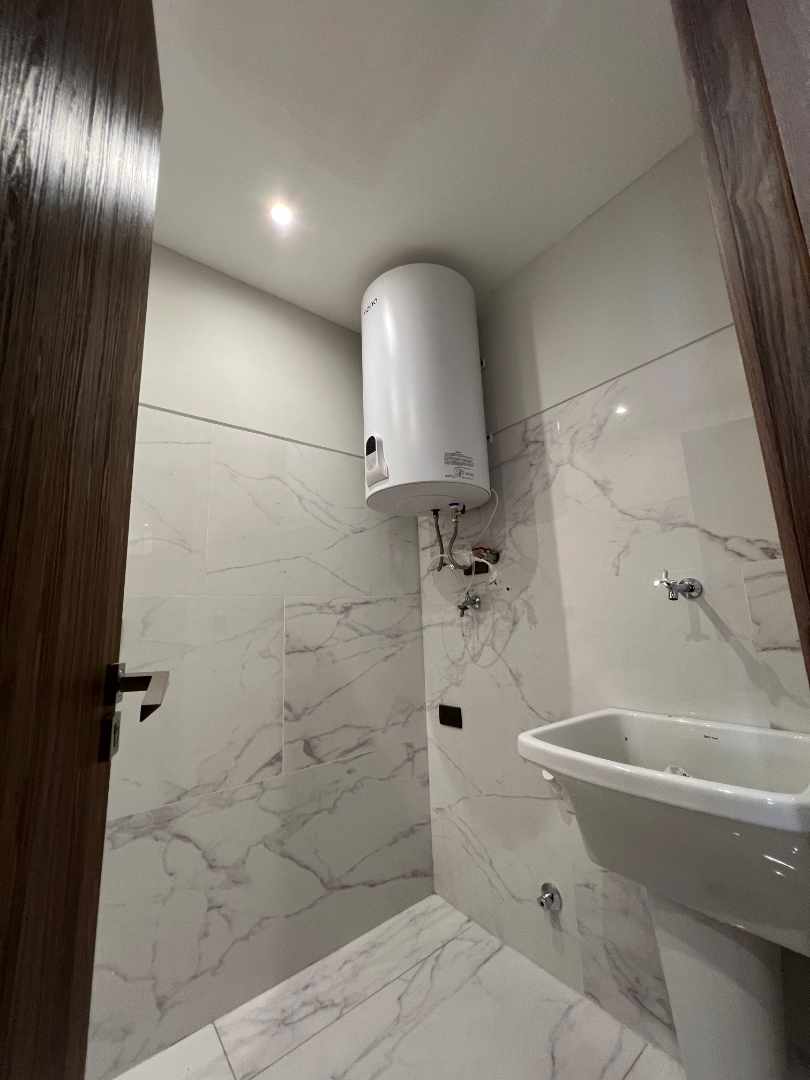 Departamento en Equipetrol en Santa Cruz de la Sierra 2 dormitorios 3 baños  Foto 12