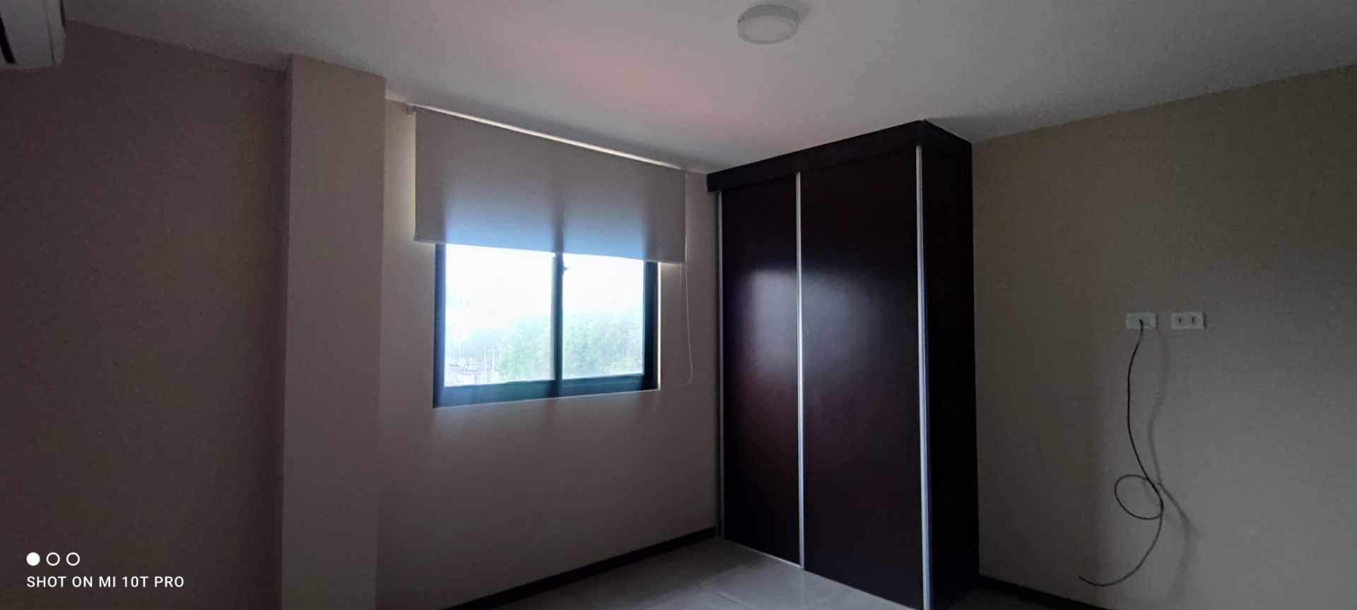 Departamento en AlquilerZona Oeste, 4to anilo Roque Coronado, Amplio departmento de 2 Dor/con parqueo bajo techo y Balcon ( el precio incluye expenses) 2 dormitorios 2 baños 1 parqueos Foto 25