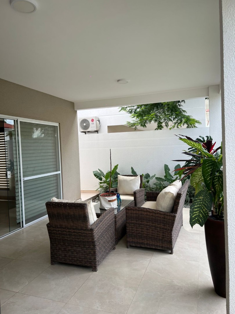 Casa en VentaCOND. BOSQUES DE LA COLINA, ZONA NORTE Foto 10