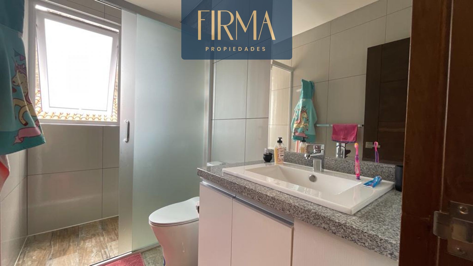 Casa en Achumani en La Paz 4 dormitorios 7 baños 3 parqueos Foto 14