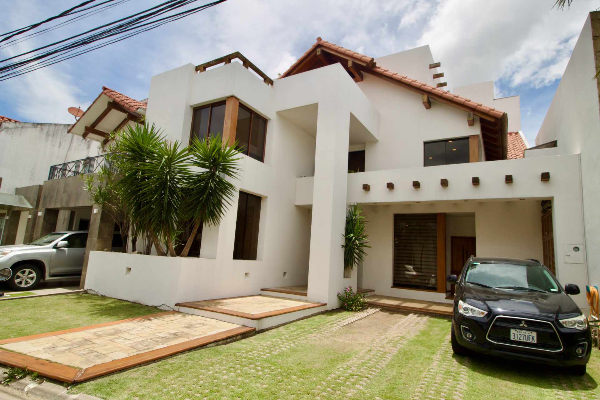 En Venta a $us 590,000 Foto 1