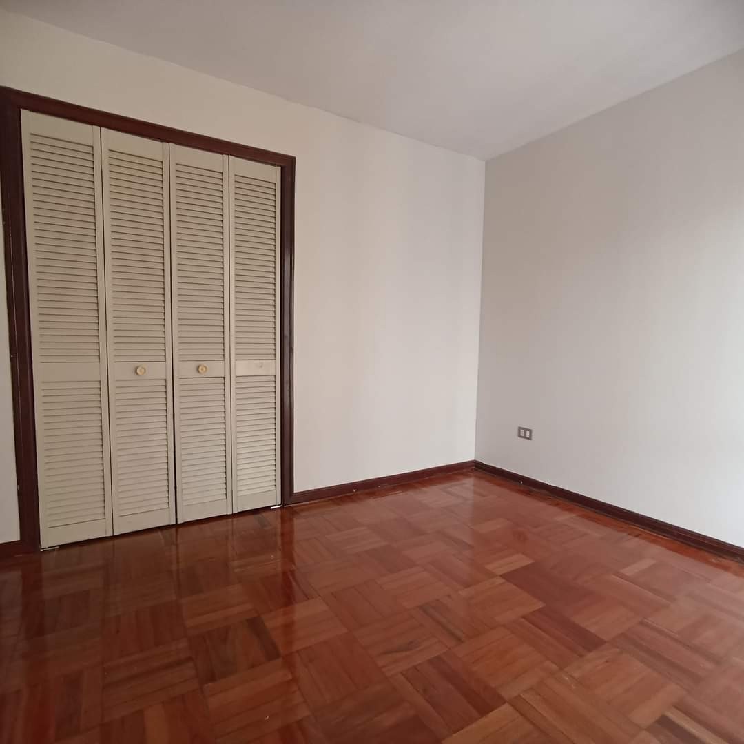 Departamento en VentaMiraflores - Calle Cuba  Foto 19