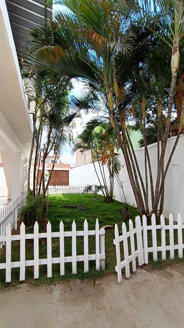 Casa Zona Norte
Av. Juan Pablo II
CASA INDEPENDIENTE  Foto 4