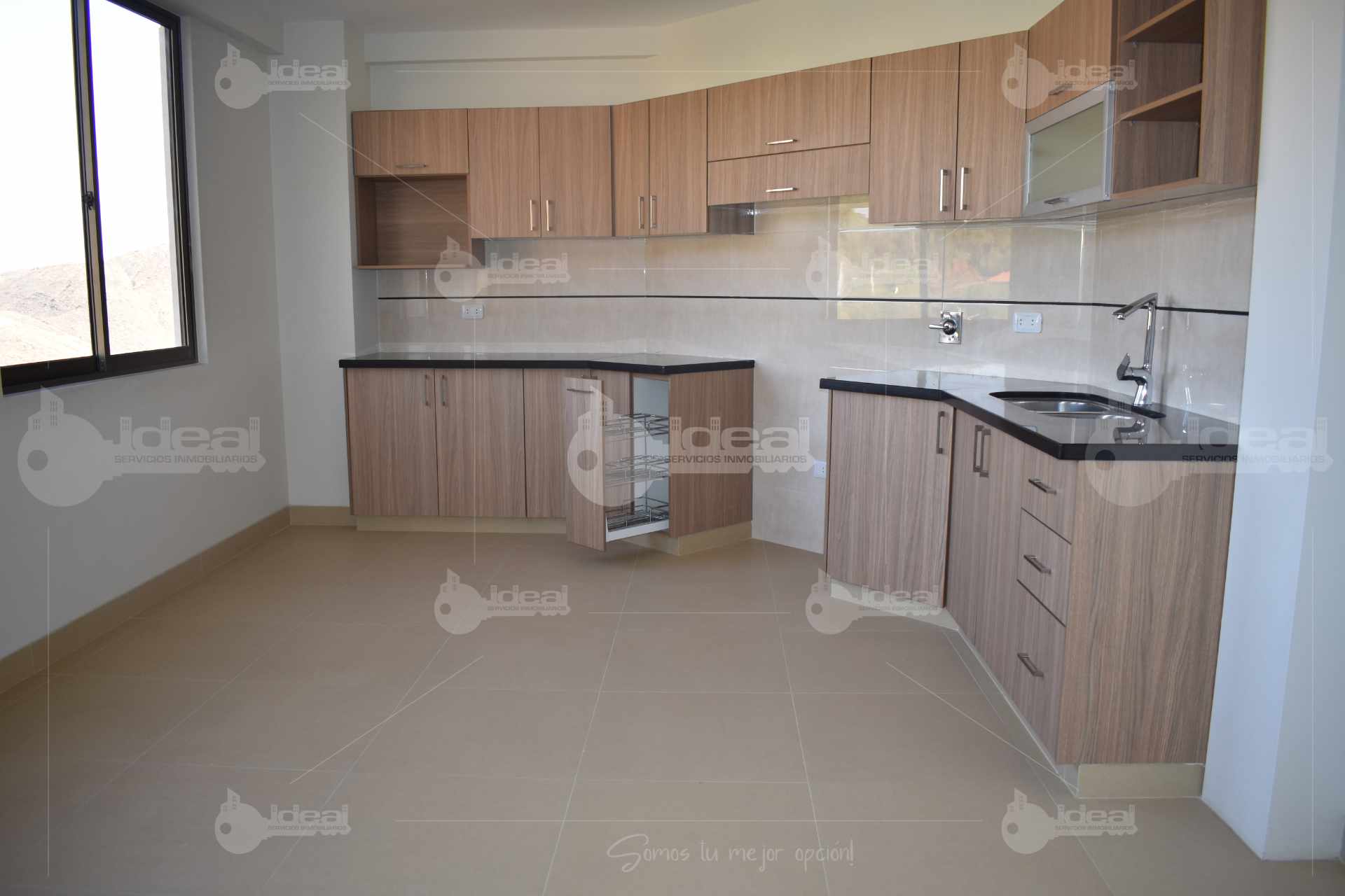 Departamento en VentaDpto inmediaciones urb. el mirador 3 dormitorios 2 baños 1 parqueos Foto 6