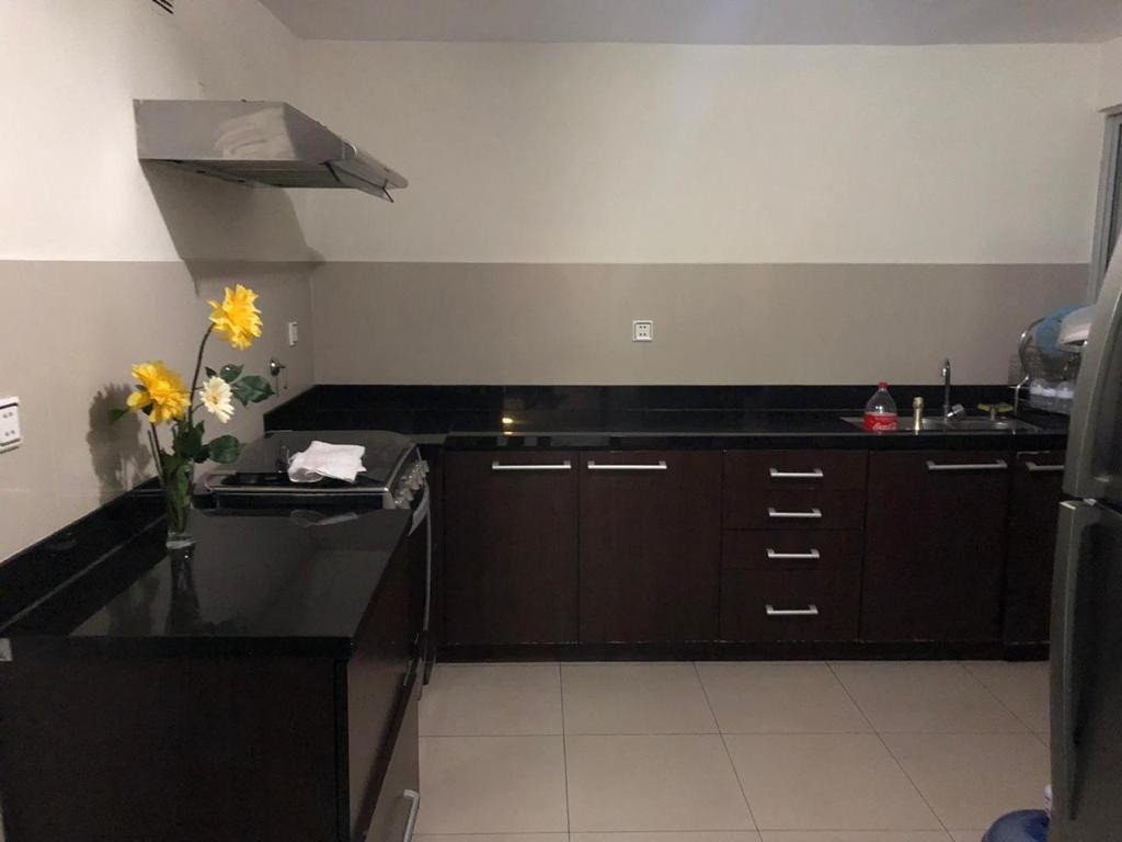 En Alquiler a $us 700 Foto 12