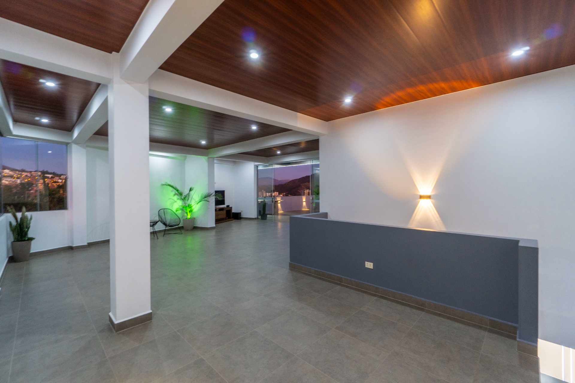 Casa Calle Begonia entre Av. Pando y Trinitaria Foto 17