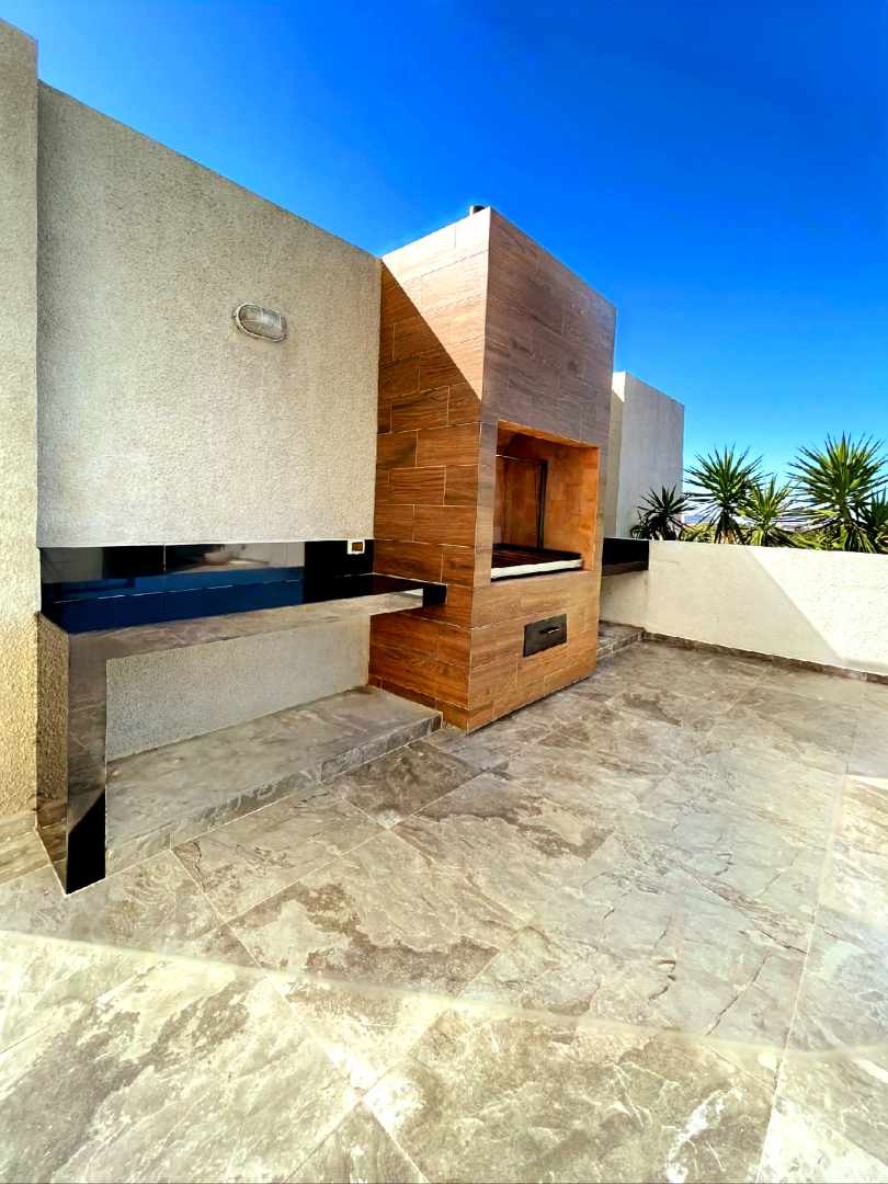 Departamento en Entre 2do y 3er anillo Norte en Santa Cruz de la Sierra 2 dormitorios 2 baños 1 parqueos Foto 15